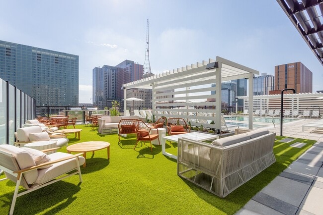 RKDA MEDIA_Rosie_Amenities (Web)_005 - Rosie