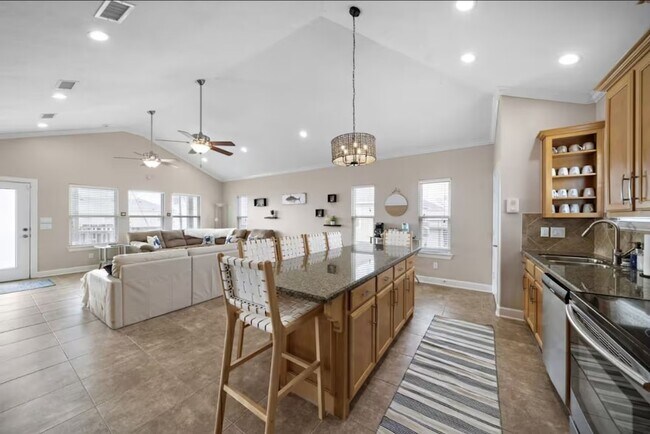 Photo - 2423 Sand Drift Ln
