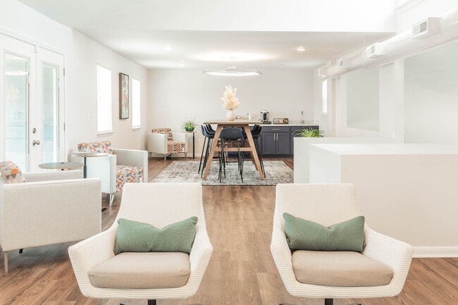 Photo - Meridian at Hermitage