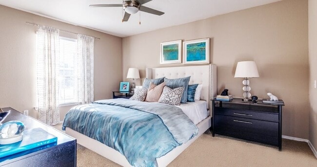 Photo - Village on the Parkway Apartments