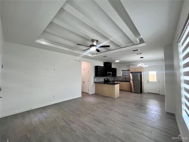 Photo - 3900 Ventura Ave Unit 1