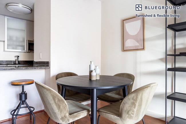 Photo - 101 Canal St Unit FL6-ID811