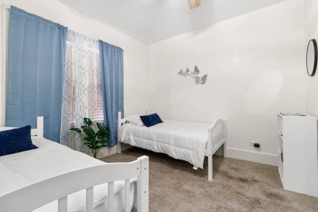 Photo - 728 Johnson Ave Unit ID1234479P