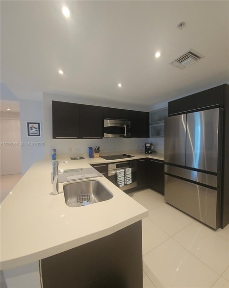 Photo - 90 SW 3rd St Unit 3104