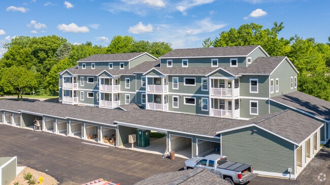 Photo - North Hillburn Apartments