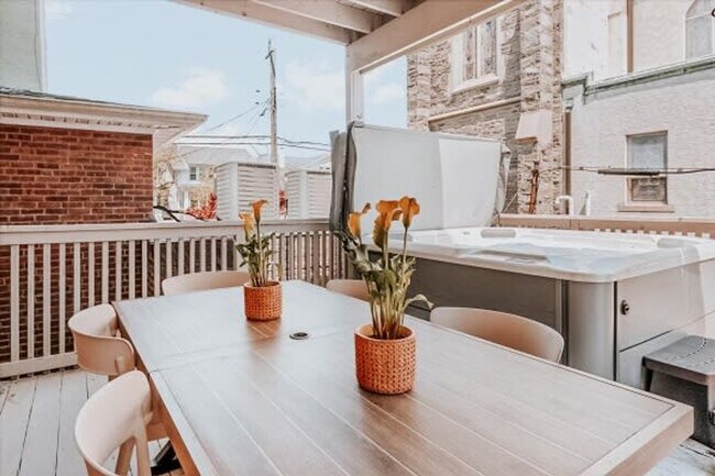 Photo - 3 S Surrey Ave Unit ID1309004P