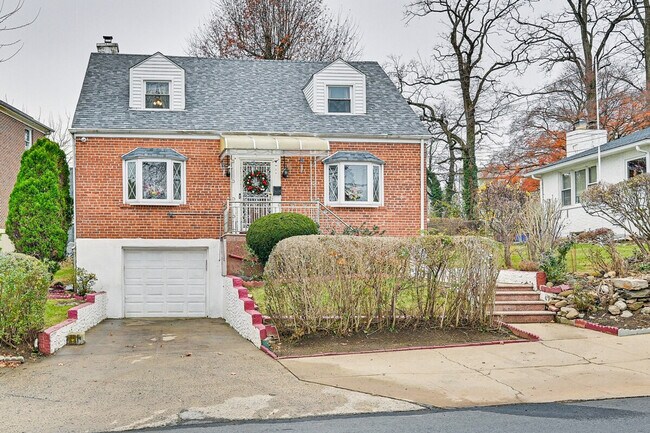 Photo - 80 W Kingsbridge Rd Unit ID1300016P