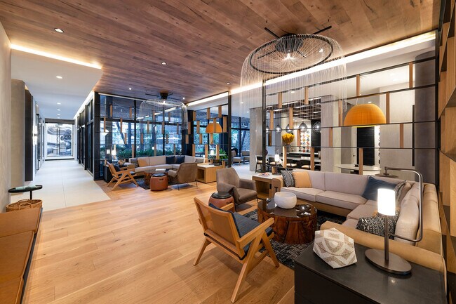 Clubroom - The Point at Berwyn