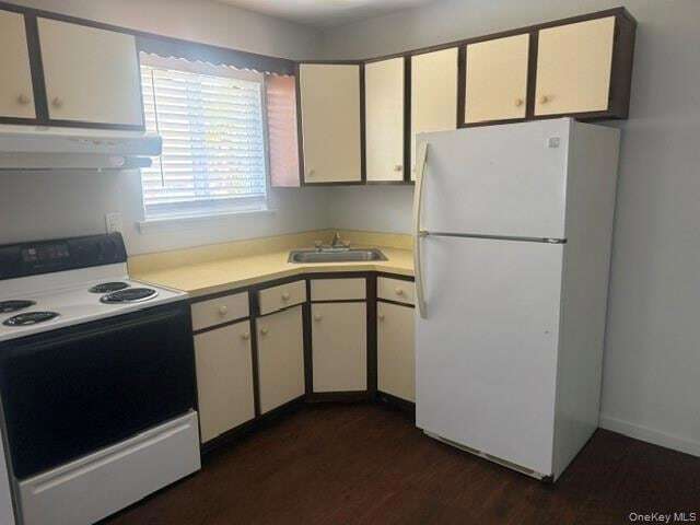Photo - 1-72 Parkcenter Drive Unit