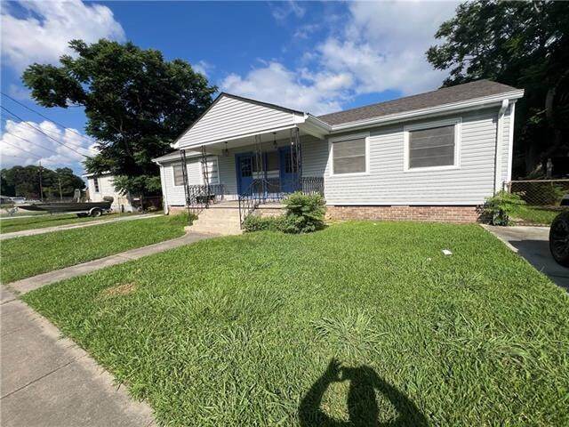 Building Photo - 713 Community St