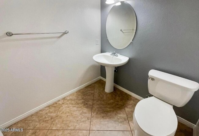 Photo - 123 N Washington St