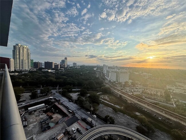 Building Photo - 60 SW 13th St Unit 1603