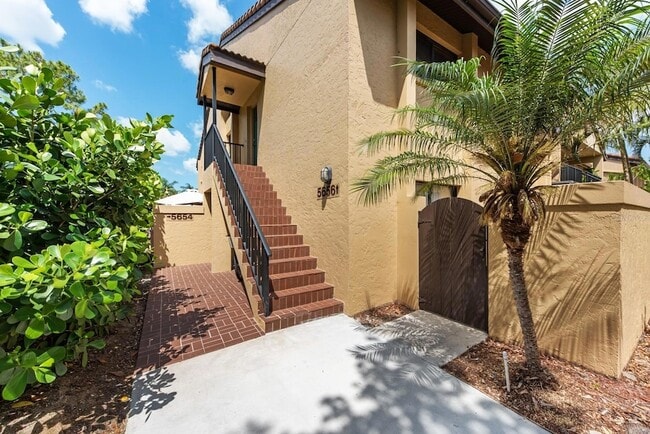 Photo - 5656 Ashton Lake Dr Unit 5656