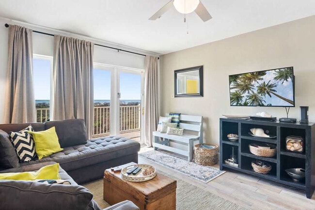 Building Photo - 16 Cut Off Rd Unit SI FL2-ID1023232P