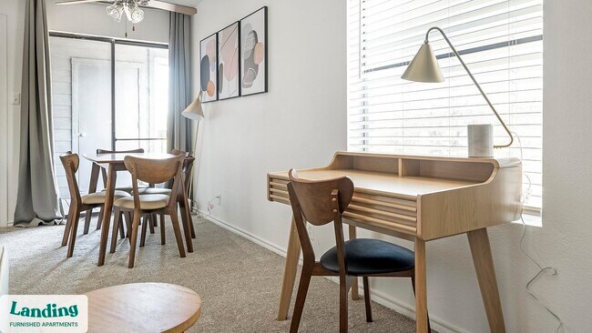 Photo - 1071 Clayton Ln Unit M1424