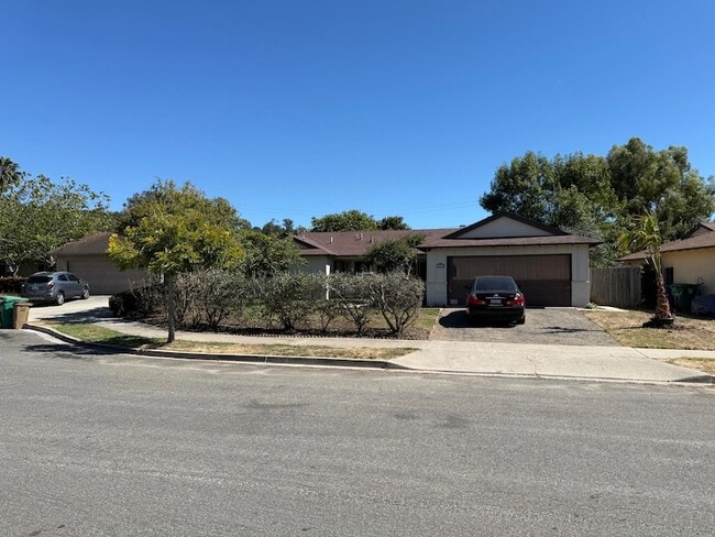 Building Photo - 4675 Verdugo Pl