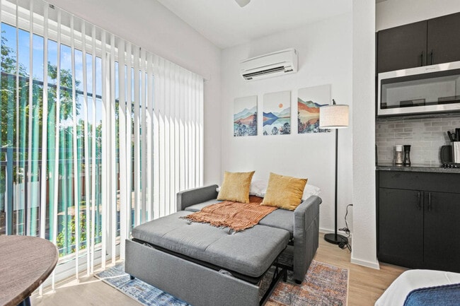 Photo - 596 W 9th St Unit ID1335763P