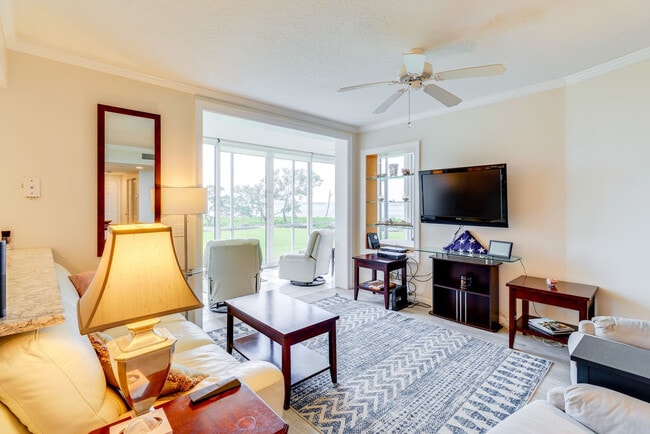 Photo - 5799 NE Island Cove Way Unit SI FL1-ID1546190P