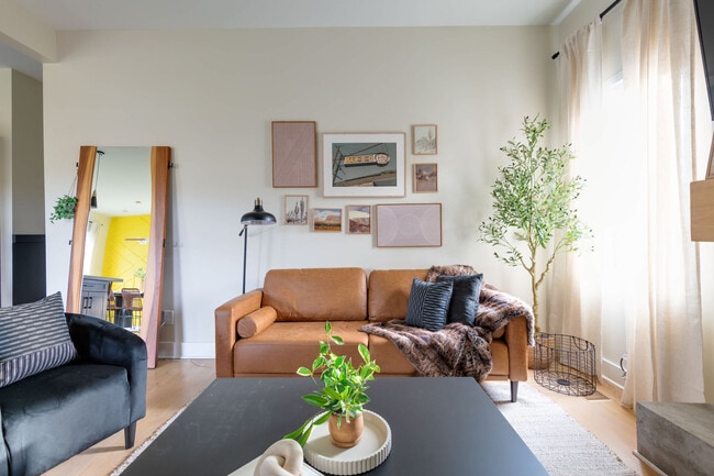 Photo - 906 Meharry Blvd Unit ID1043965P