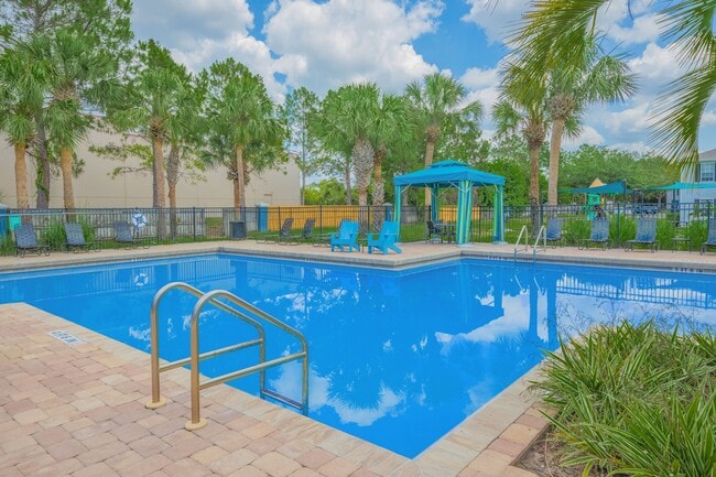 Photo - The Grove at Southshore