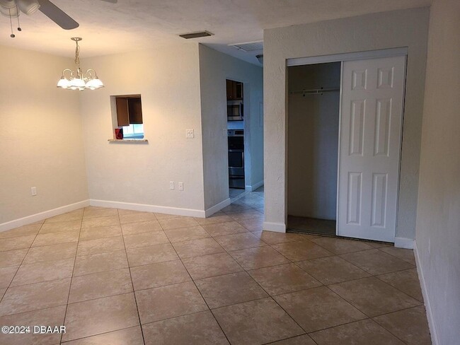 Photo - 102 S Peninsula Dr Unit 200