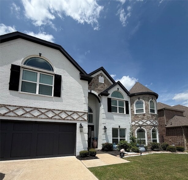 Building Photo - 9840 El Colina Dr