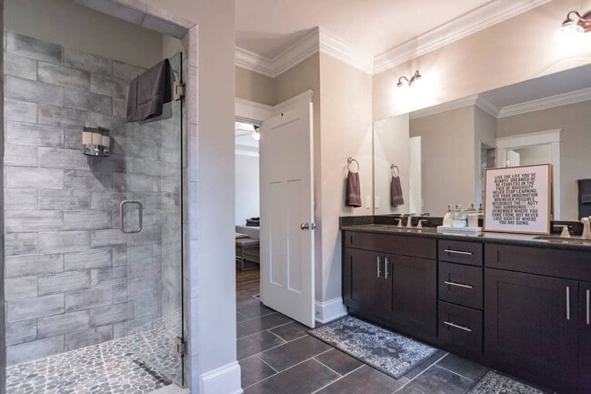 Photo - 1415 Shelby Ave Unit ID1302200P