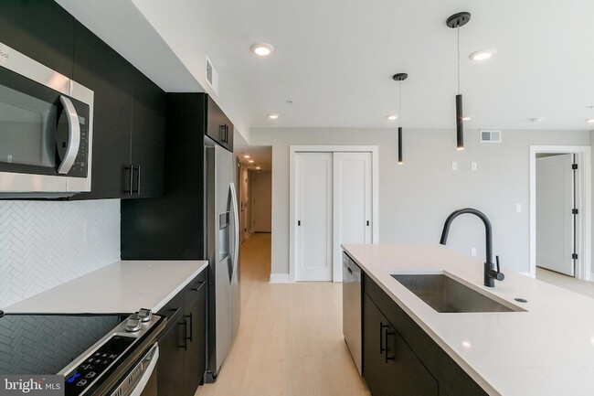 Photo - 1102 Germantown Ave Unit 606