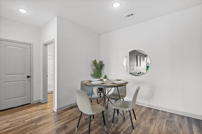 Photo - 19310 Carsen Grace Ct Unit FL3-ID1094290P