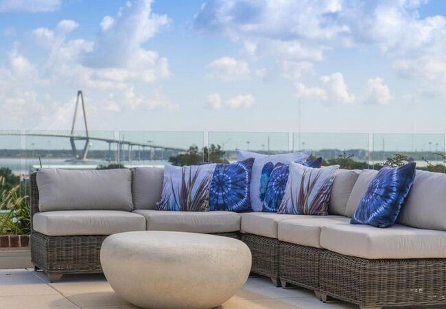 Photo - 128 Columbus St