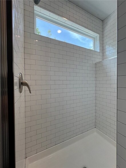 Photo - 1347 W Hendrix St