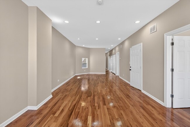 Photo - 5709 W Irving Park Rd Unit 2