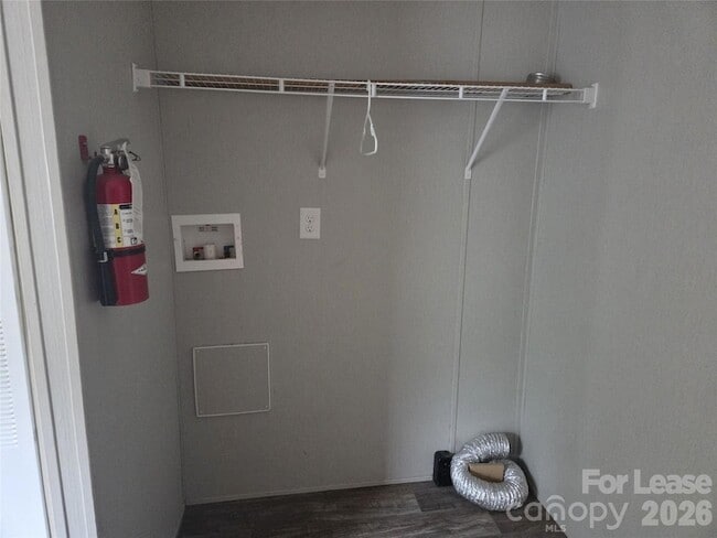 Photo - 213 Kimberly Cir