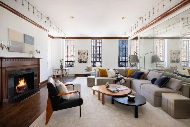Building Photo - 350 W 57th St Unit 19D