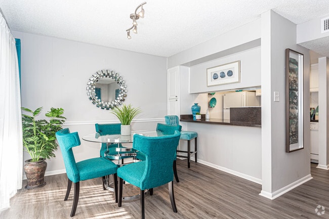 Photo - Goldelm at Salerno