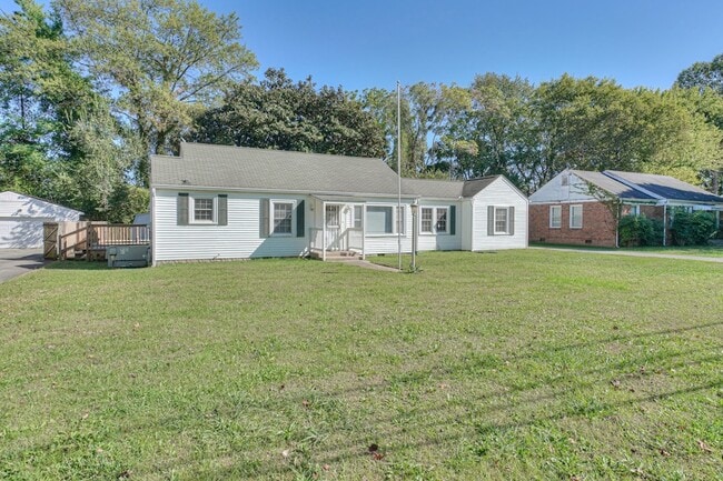 Photo - 1402 N Tennessee Blvd