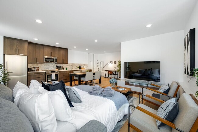 Photo - 5300 NE 67th St Unit ID1035923P