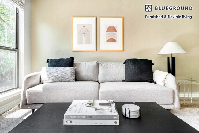 Photo - 404 Rio Grande St Unit FL3-ID101