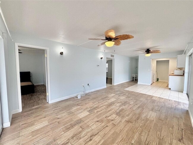 Photo - 1550 11th St NE Unit E2