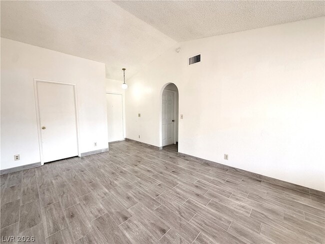 Photo - 5625 Ballinger Dr