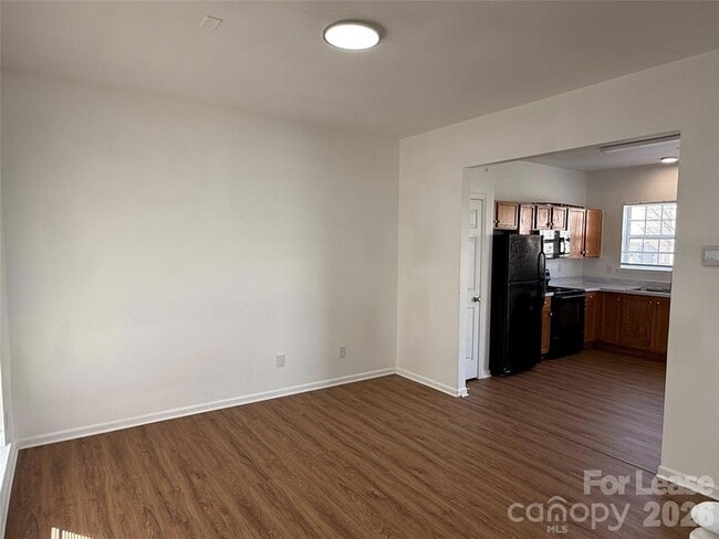 Photo - 1318 Nadies Ct