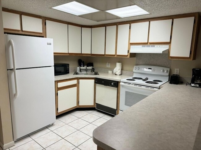 Photo - 1680 Sunny Brook Ln Unit 211