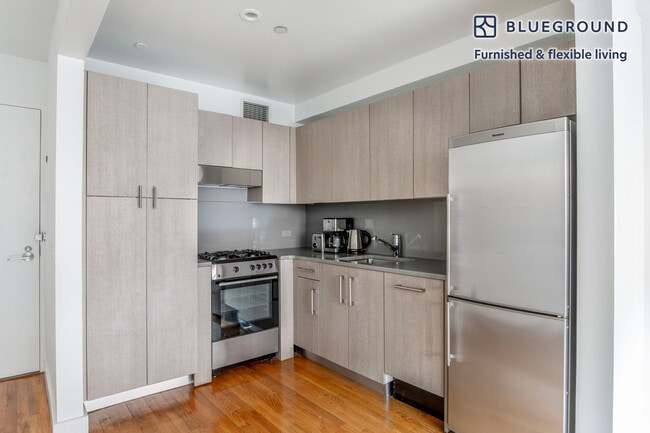 Photo - 101 W 15th St Unit SI FL4-ID1319