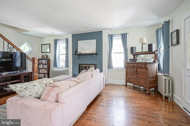 Photo - 158 Wyoming Ave
