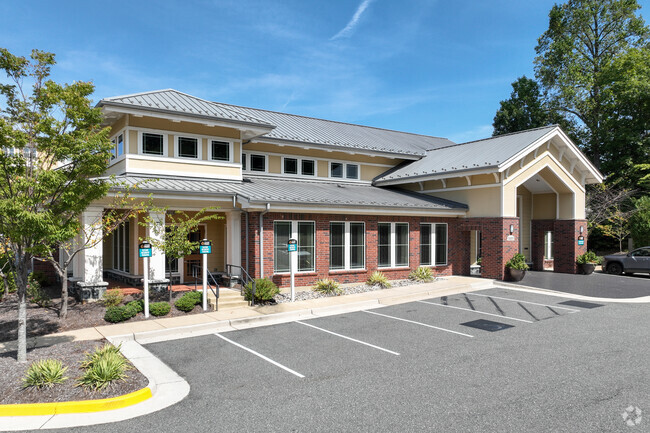 Leasing Office - Stone Pointe Apartments