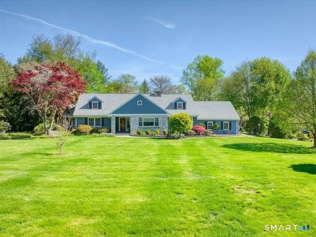 Photo - 94 Fennbrook Dr