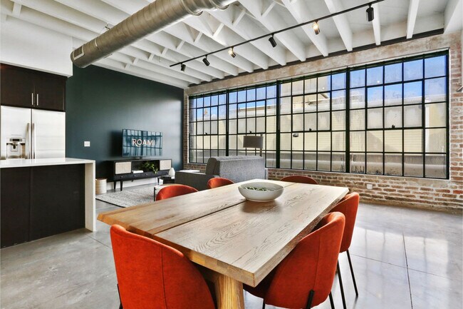 Photo - 822 Howard Ave Unit ID1272375P