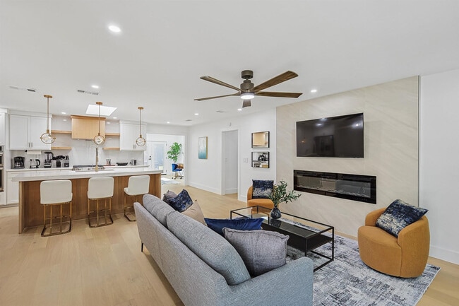 Photo - 6639 Aintree Cir Unit ID1032087P