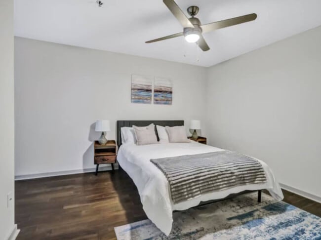 Photo - 1555 Elm St Unit ID1335754P