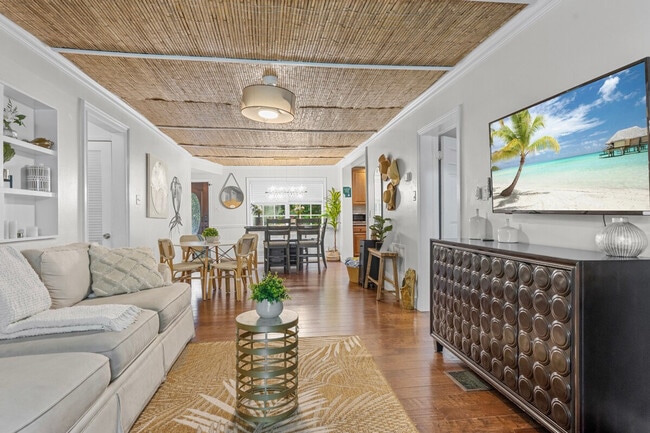 Photo - 303 Lang Rd Unit SI ID1495041P